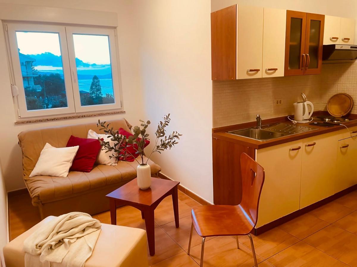 Apartments Stina 希杰·弗朗吉卡 外观 照片
